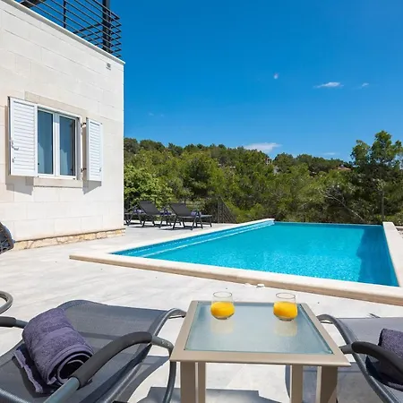 Waterfront Sea Dream * Milna (Brac)