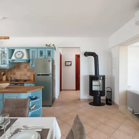 Waterfront Sea Dream