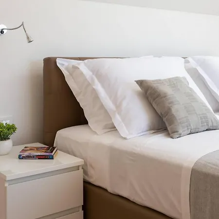 Waterfront Sea Dream Villa Milna