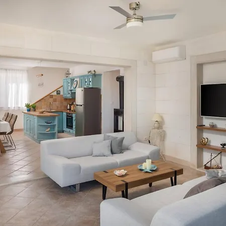 Waterfront Sea Dream Villa Milna