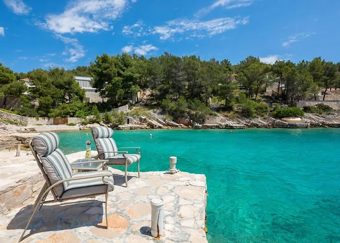 Villa Waterfront Sea Dream *